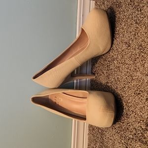 Mix No. 6. Tan/beige size 8.5 heels